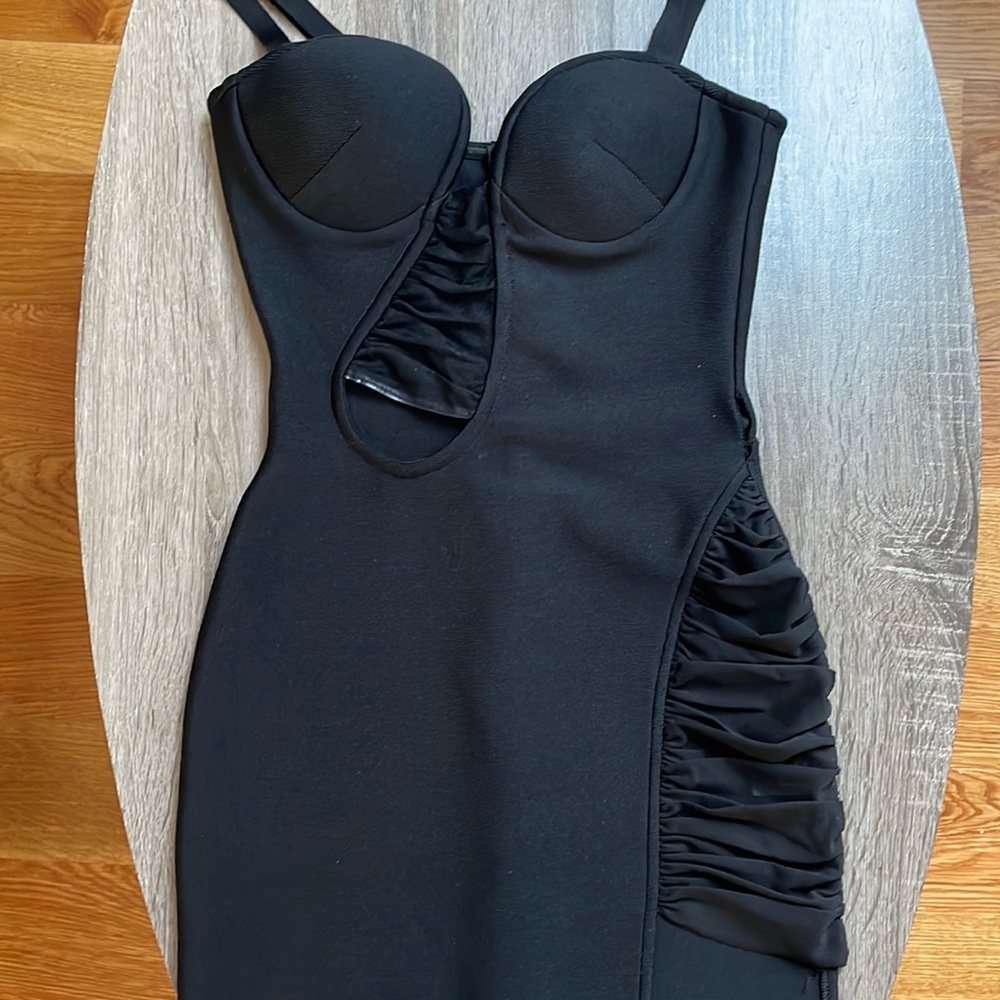 Sexy mini dress with mesh cutout on stomach and thigh